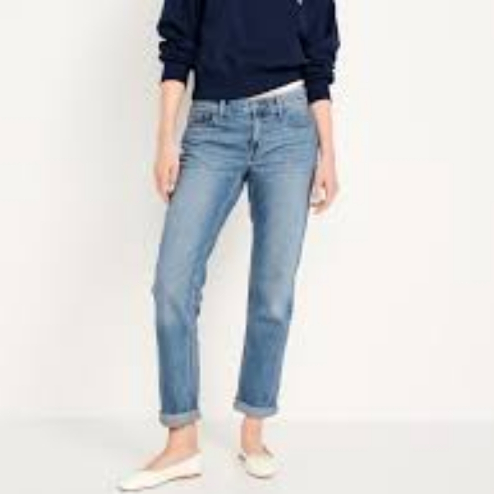 Old Navy Mid-Rise Wow Boyfriend Straight Jeans 4T Tall